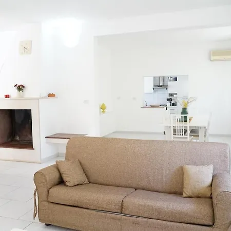 וילה Villa Maddalena אוסטוני