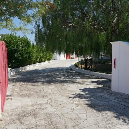 Villa Maddalena וילה אוסטוני