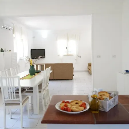 Villa Maddalena וילה אוסטוני